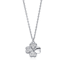 Silver (925) necklace - clover pendant with zirconias