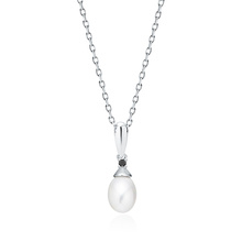 Silver (925) necklace with pearl and black zirconia