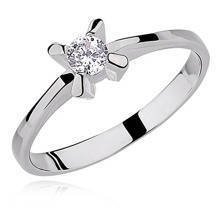 Silver (925) ring small white zirconia with 4 prong setting
