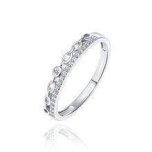 Silver (925) ring with white zirconias