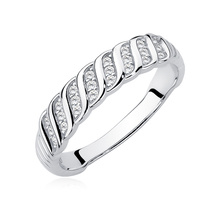 Silver (925) ring with zirconia