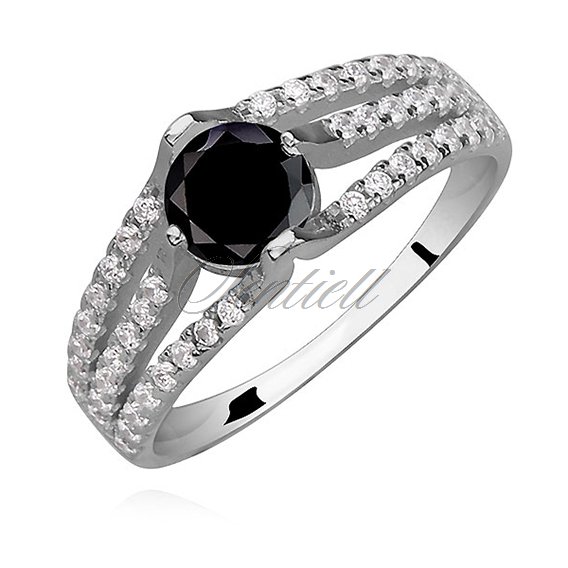Silver (925) ring with round, black zirconia