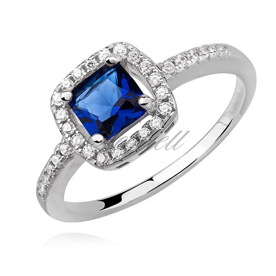 Silver (925) ring with sapphire zirconia