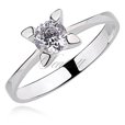 Silver (925) ring white zirconia with 4 prong setting