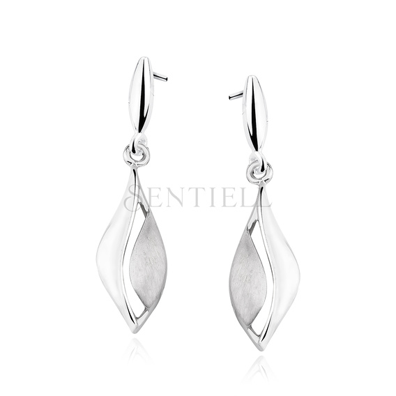 Silver (925) elegant earrings