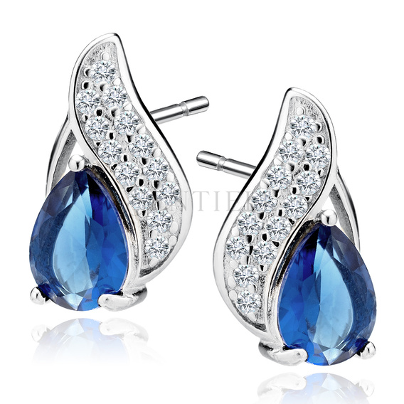 Silver (925) earrings with sapphire zirconia