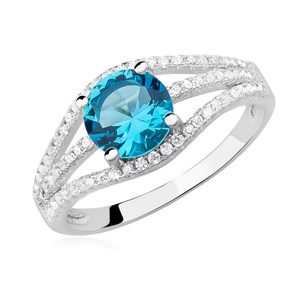 Silver (925) ring with aquamarine zirconia