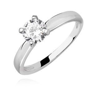 Silver (925) ring with white zirconia