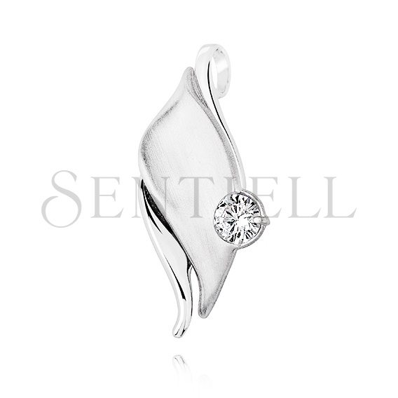 Silver (925) pendant with white zirconia