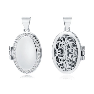 Silver (925) polished pendant - oval shaped locket