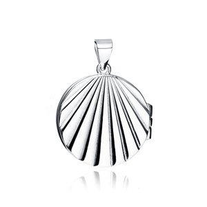 Silver (925) polished pendant - seashell locket