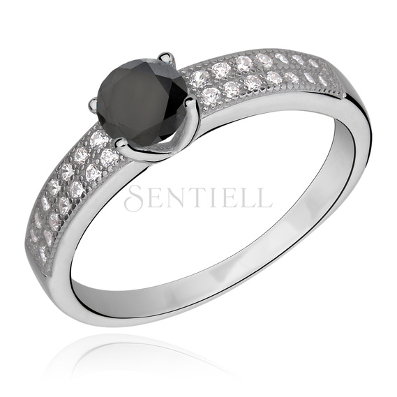 Silver (925) ring with black zirconia